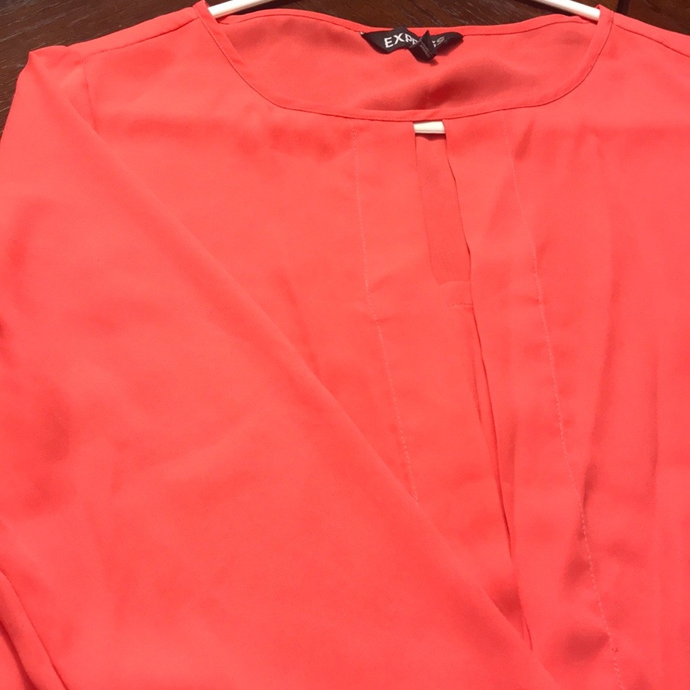 Express Top - Picture 2 of 4